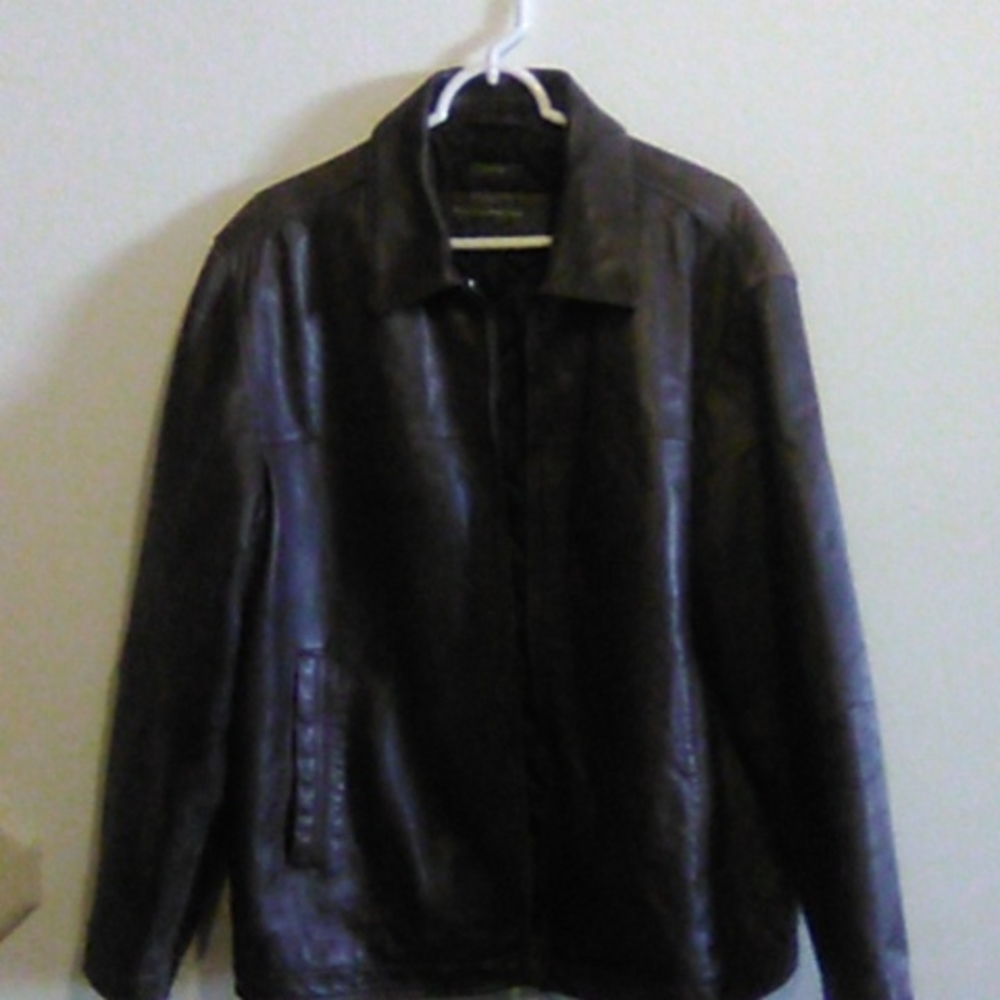 Perry Ellis Portfolio leather jacket